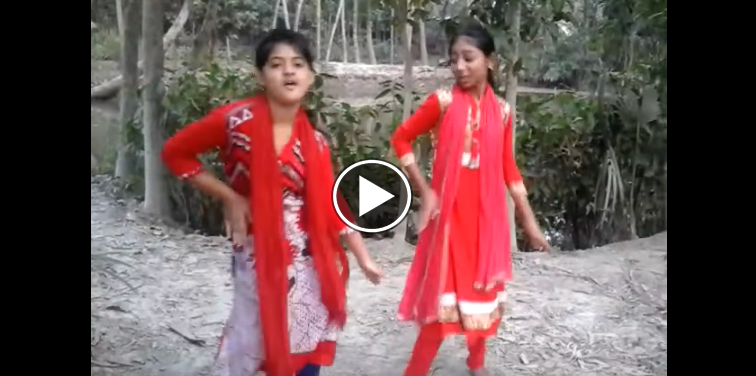 203022