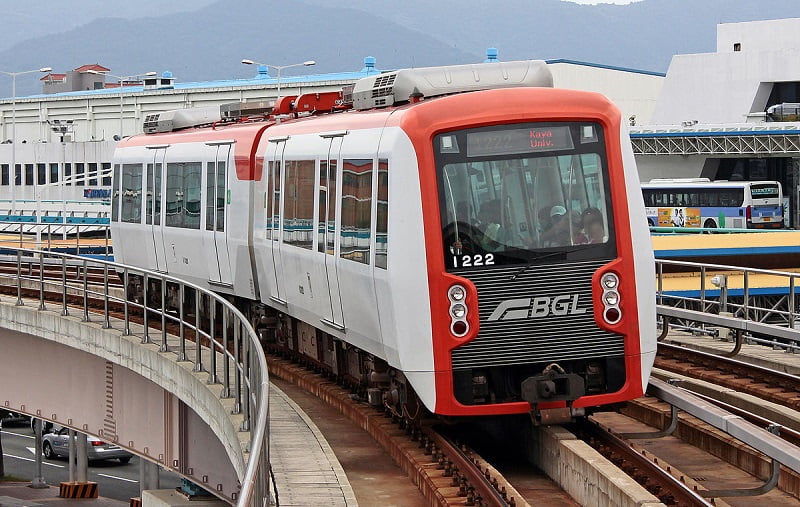 231177