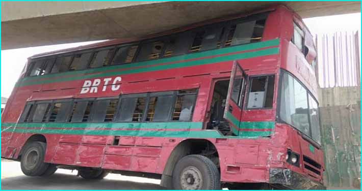 283885
