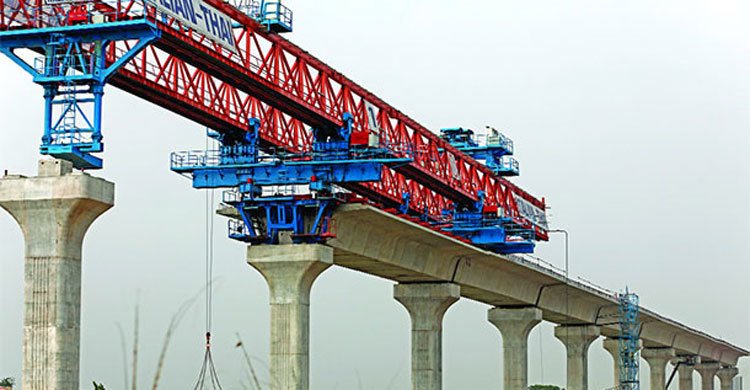 303464