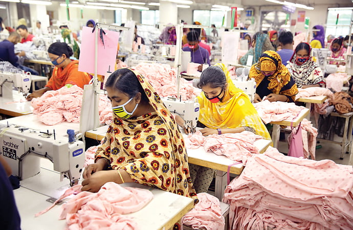 315076