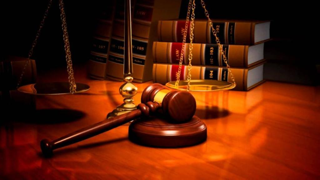320190